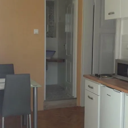 Daire Lehel Apartman